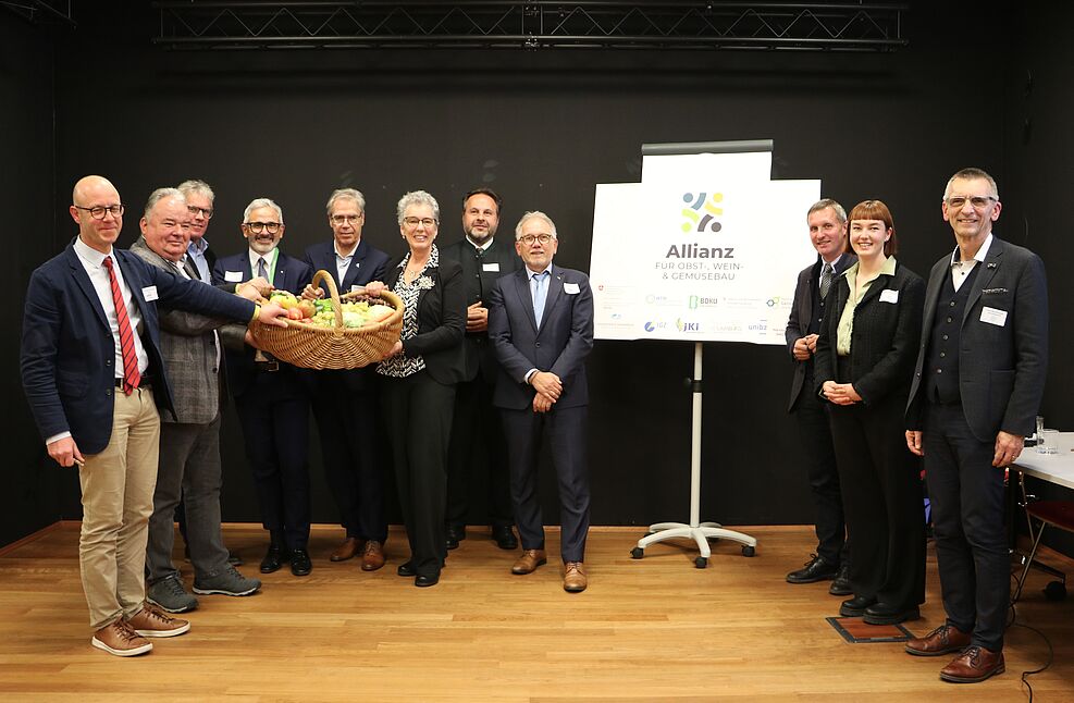 
	Gruppenfoto Partner Allianz für Obst-, Wein- und Gemüsebau.
