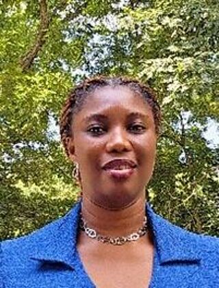 Dr. Priscilla  Kephe