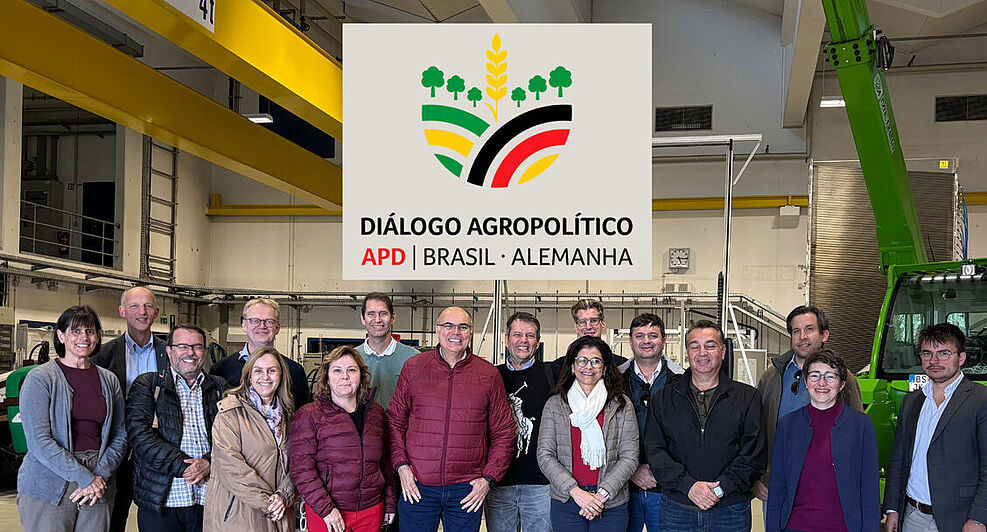 
	A Brazilian delegation from the research institute Embrapa, the Ministry of Agriculture and the German-Brazilian Agricultural Policy Dialogue visited the Julius Kühn Institute in Braunschweig in April 2026. © S. Barnert/JKI
