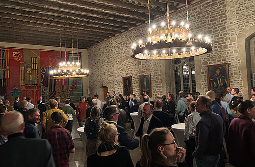 JKI-Präsident Prof. Dr. Frank Ordon begrüßt am 24.3.26 Vertreterinnen und Vertreter der Bieneninstitute, Landesanstalten, Universitäten, Prüfinstitute, Firmen und der Imkerverbände zur Jahrestagung Bienenforschung in Braunschweig. © S. Barnert/JKI
