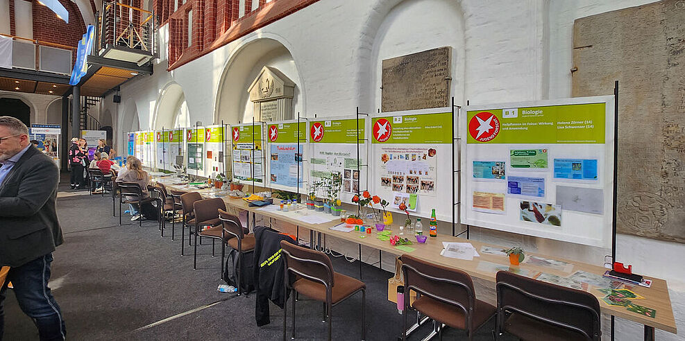 
	Impressionen vom 61. Regionalwettbewerb „Jugend forscht“. Foto: J. König/JKI
